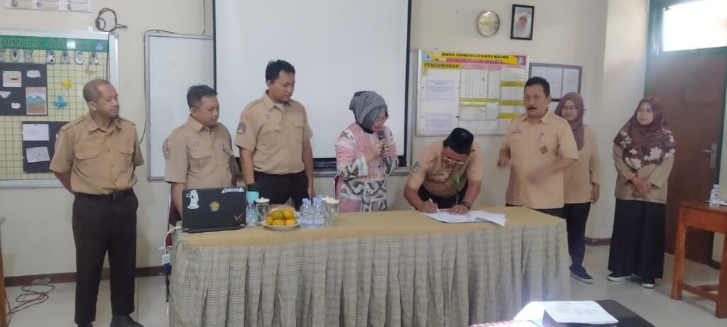 SMK Trimulia Jakarta melaksanakan Program Laboratorium Pancasila
