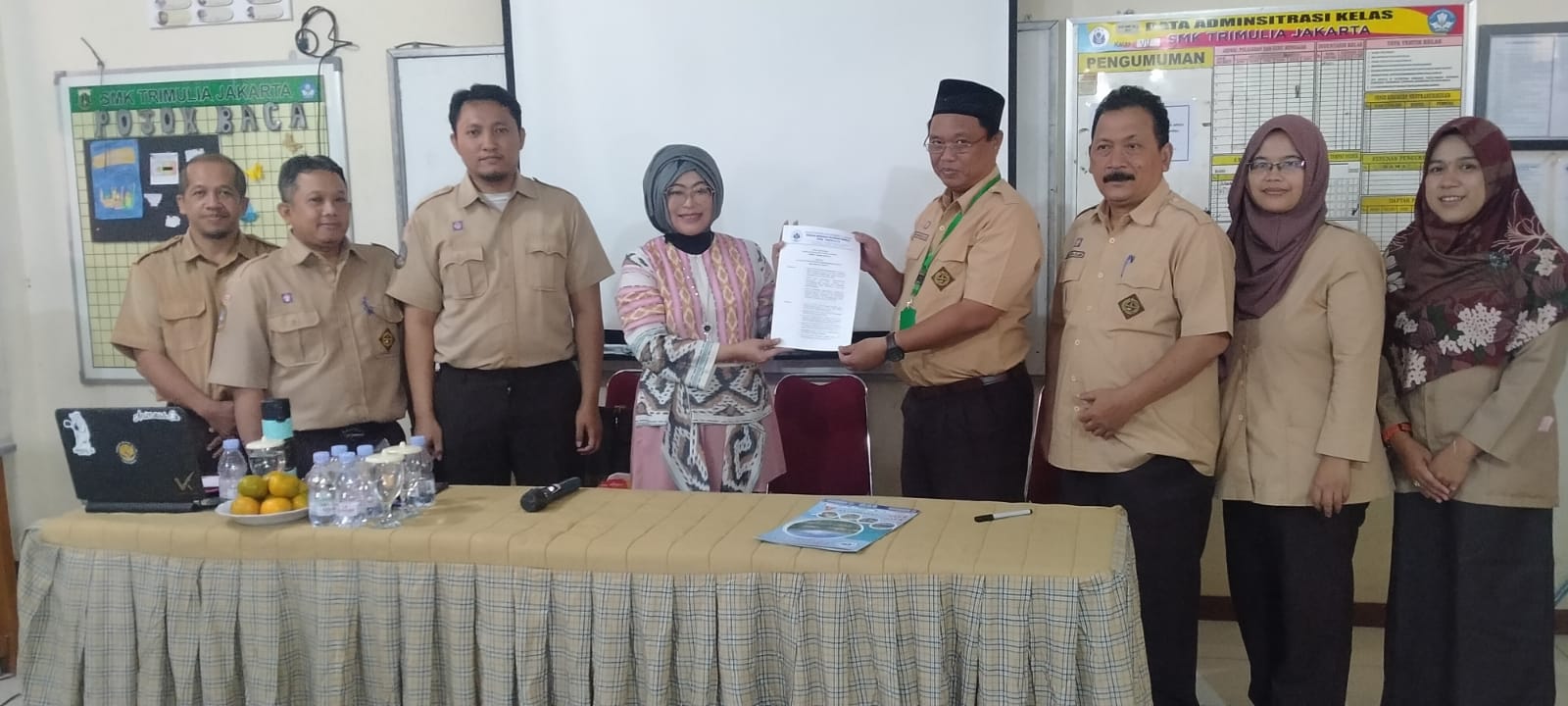 SMK Trimulia Jakarta melaksanakan Program Laboratorium Pancasila