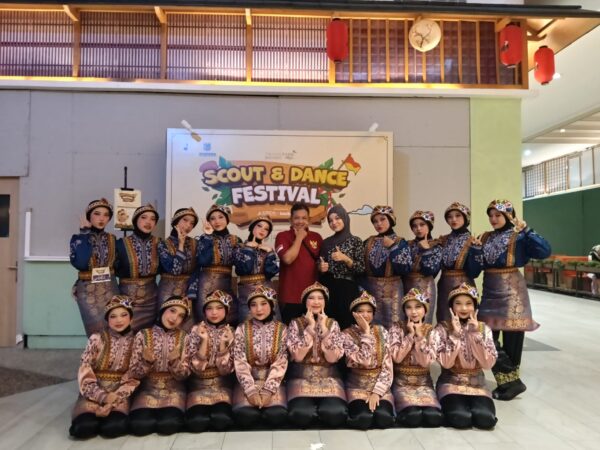 Tim Tari Saman SMK Trimulia Jakarta Sabet 3 Penghargaan Sekaligus !